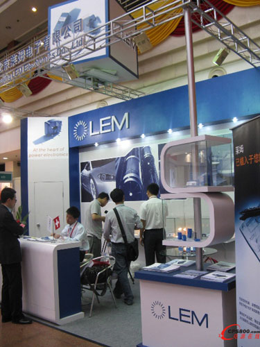 �Rķ���չ�_