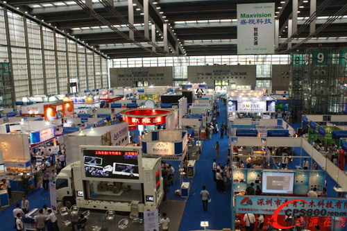 ���ڇ��H���ܽ�ͨչչ��(hu��)�F(xi��n)��2