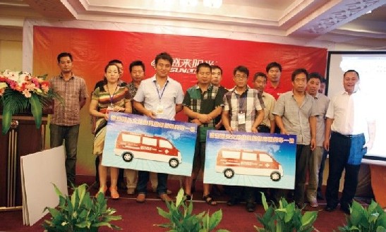 ӆ؛��(j��ng)�N�̫@�����܇���� 