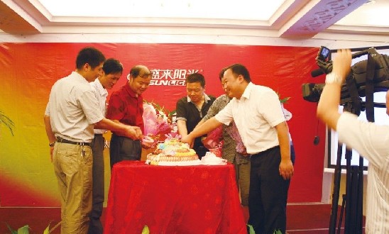 ʢ��ꖹ�齛(j��ng)�N�̑cף����