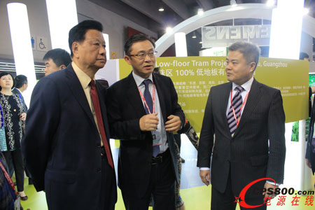 �Ї���I�ϕ����L�����텢�^���T��չ�_ ȡФ�ɲ�ʿ�Ľ�B