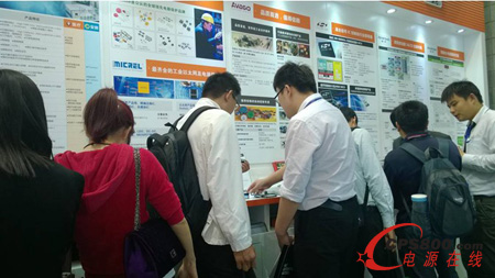 世強技術人員現場講解