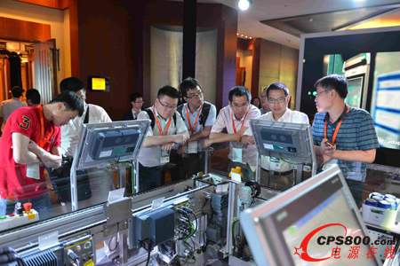 ���T�ӹ��IՓ�����͎�����չʾ�^