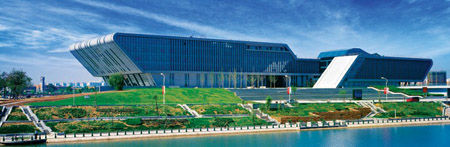 ����늚�ɹ��И���������@ˇ���[��