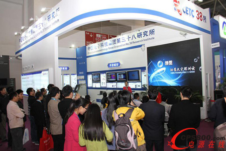 ��늲�΢UPS�Wҫ�Ї����H���������ȫ�aƷ���[��