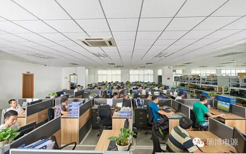 CyberPower�T���Դ��˾��B