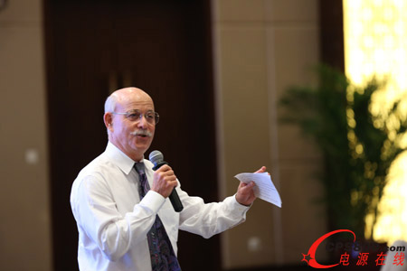 美國經濟趨勢基金會主席&《第三次工業革命》作者杰里米•里夫金先生