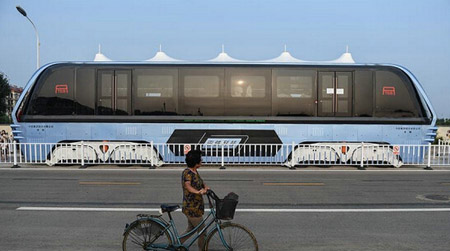 �����а�ʿ�����F1̖���ػʍuԇ� ��ţ��ʿ���d300��