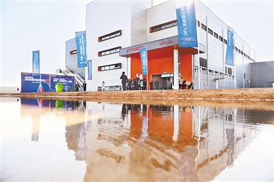 ����Ͱ͏�����������Ͷ���\�I ��2020��a�IҎģ��ͻ��1000�|Ԫ