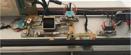 ���Z˹�_�P - PBX΢���_�P�ڵ��F܇�T�ϵđ���