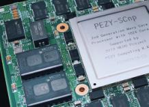 ZettaScaler-1.8 ����Ӌ��C���� ExaScaler ���gɢ�ᣬ���� Vicor ģ�K���